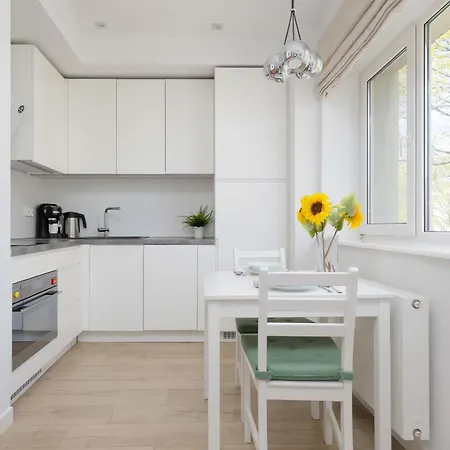 Apartament Functional & Modern Close To The Capitol Theater By Renters Warszawa